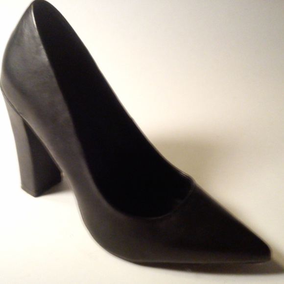 Spring Tweed Heel - Picture 5 of 6